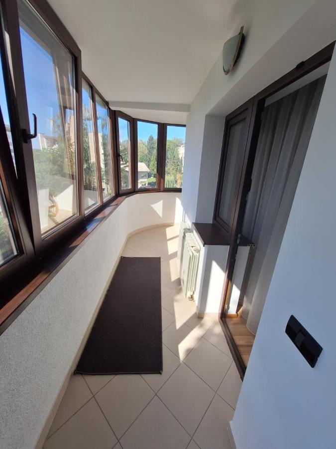 Urban George Enescu 4 Beedroom Apartment Suceava Exterior foto