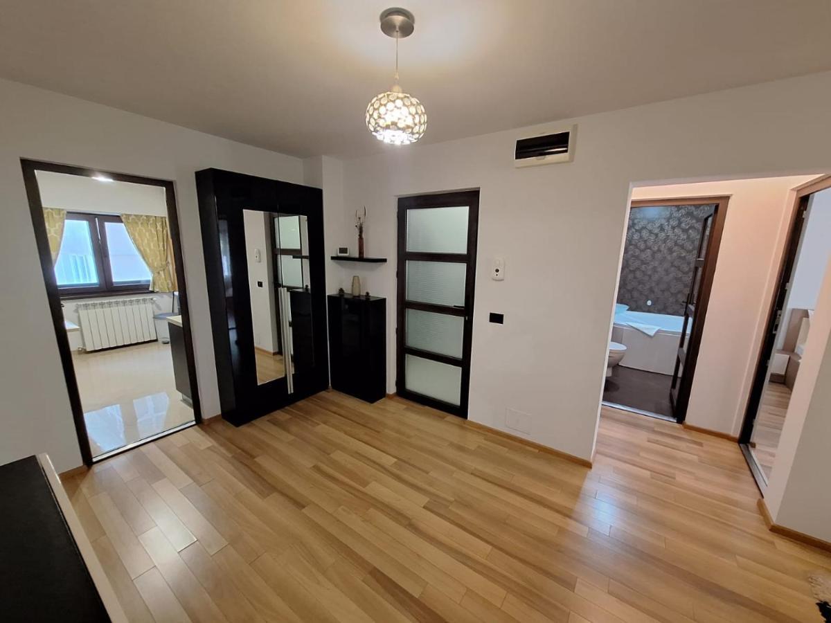 Urban George Enescu 4 Beedroom Apartment Suceava Exterior foto